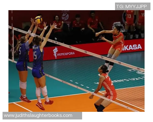 南京排球队在排球比赛中取得新突破经验排名创新高引发关注 南京排球队在排球比赛中取得新突破经验排名创新高引发关注