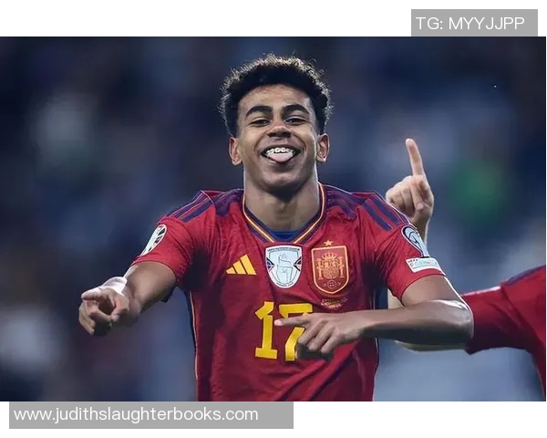 巍阁足球明星阵容揭秘他们的精彩表现与成就盘点 巍阁足球明星阵容揭秘他们的精彩表现与成就盘点