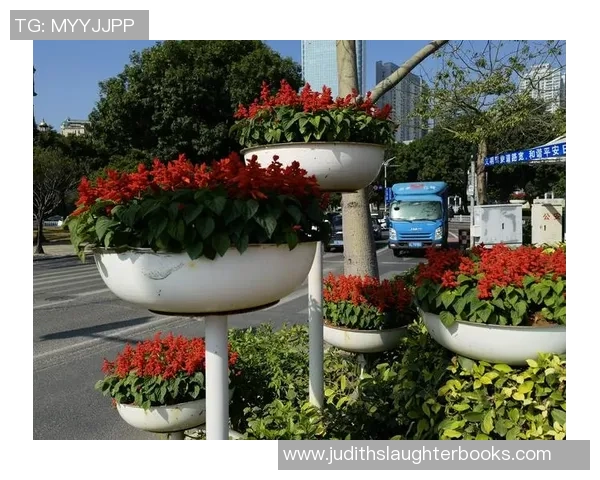 时团携手足球明星共创精彩时刻引领青春热潮